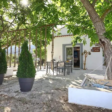 Gallery Semesterbostad Skopelos stad