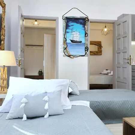 Gallery Skopelos Town